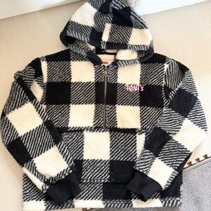 Levi’s Checkered Sherpa Pullover Big Girl Size XL